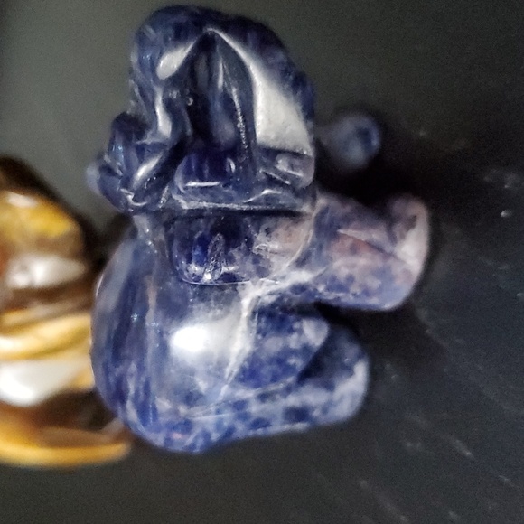 Lepidolite, Tigers Eye, and Sodalite Elephant Trio 🐘🐘🐘 - Picture 6 of 6